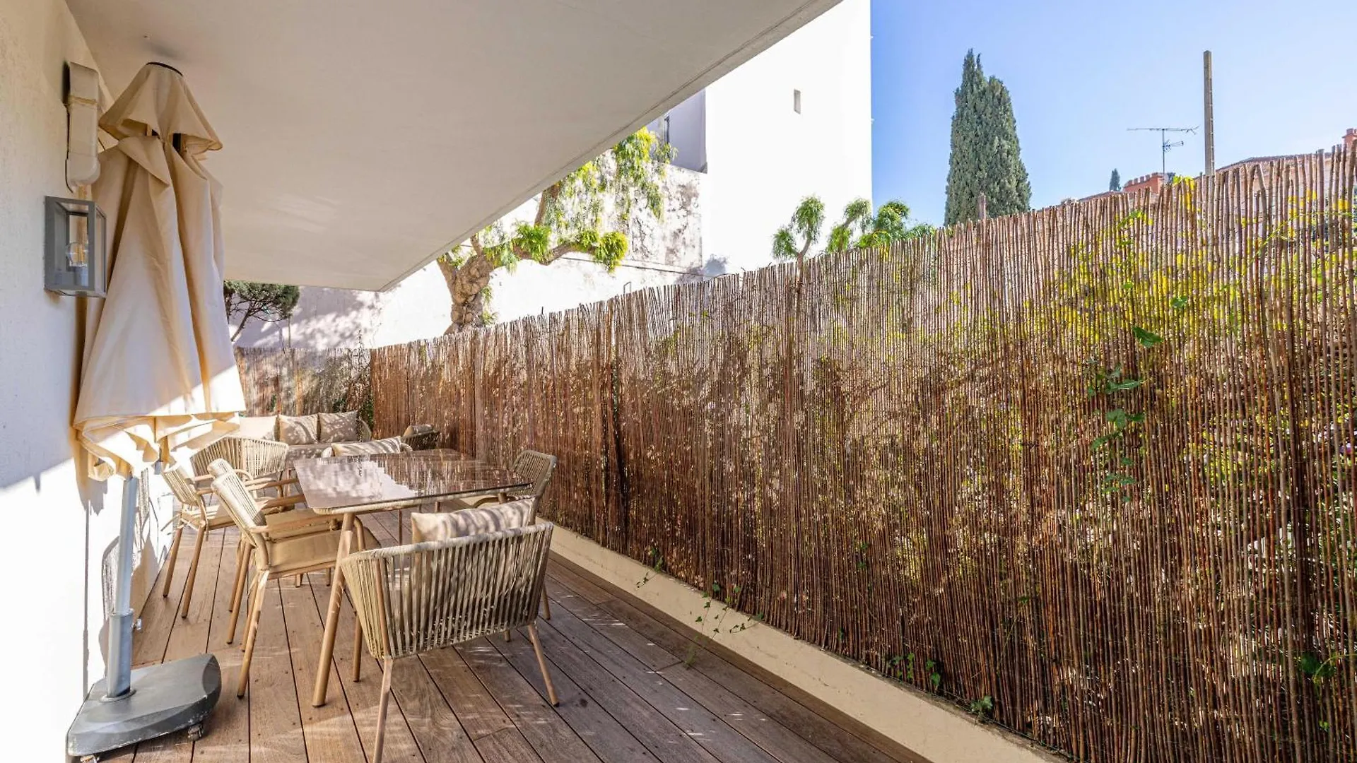 Charming Apartment In Residential Neighbourhood Cannes